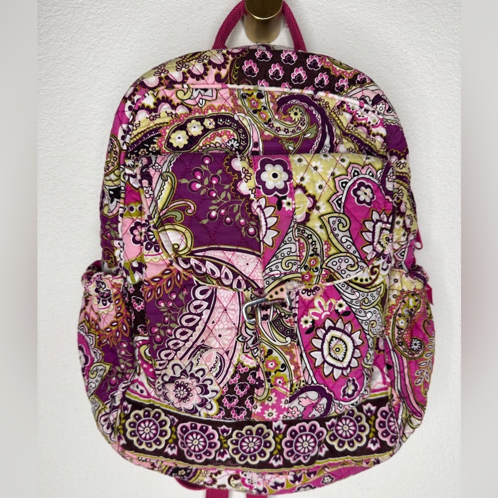 GORGEOUS VERA BRADLEY BACKPACK PAISLEY